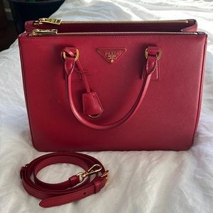 Prada Double Zip Saffiano Bag Large